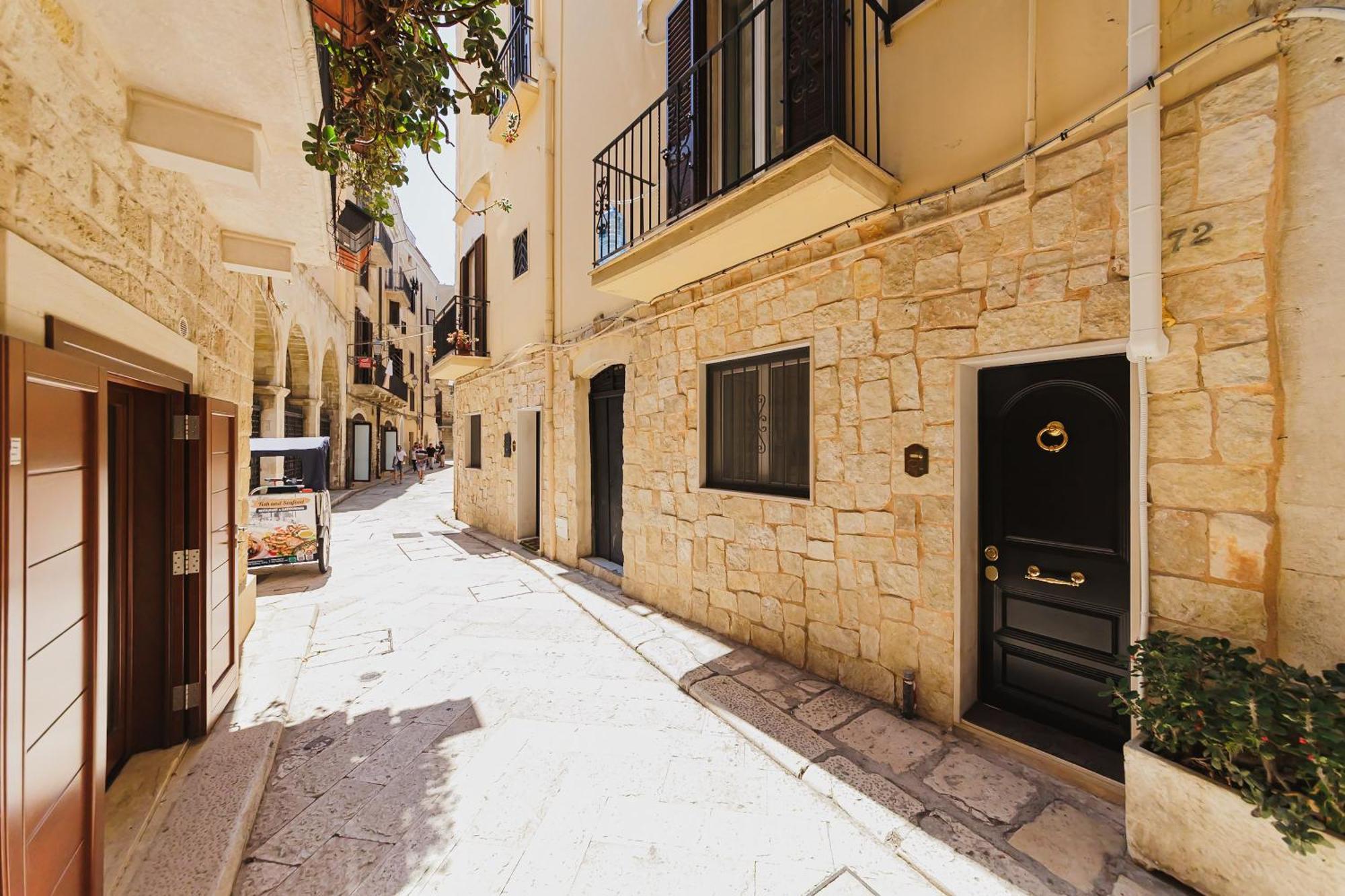Vallisa 72 - Centro Storico バーリ エクステリア 写真